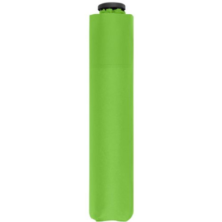 A Doppler Zero 99 zöld női esernyő a márka legkönnyebb kézi nyitású darabja.